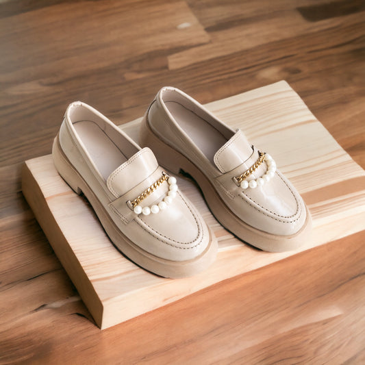 Pearly Beige Loafers